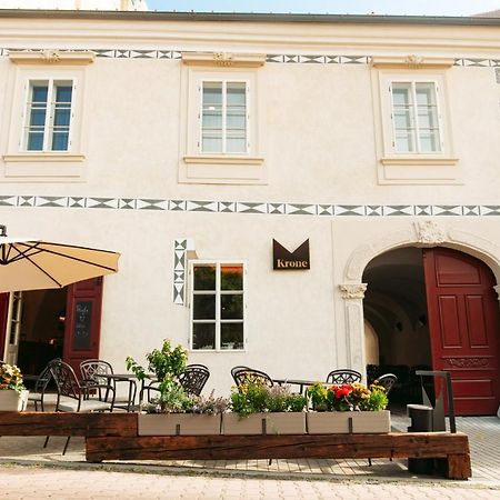 Krone Svätý Jur Exteriör bild